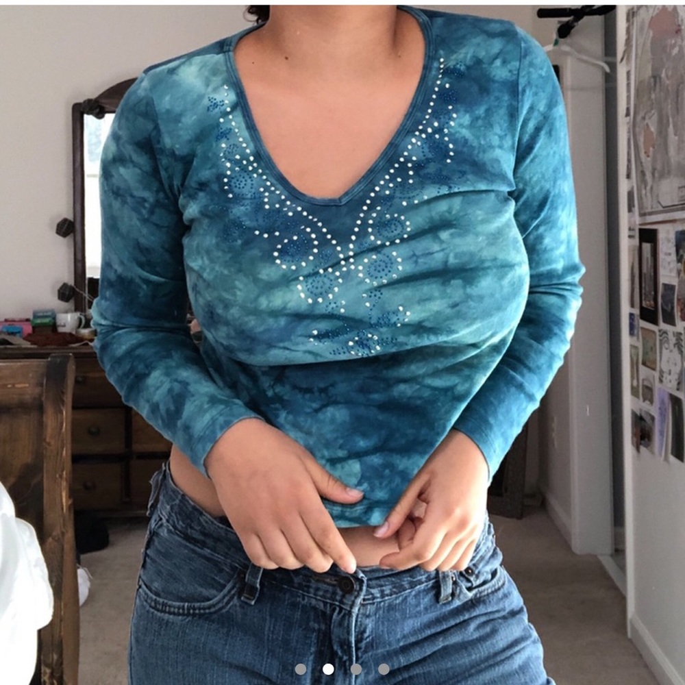 Cute Tie Dye Spft Blue Long Sleeve Top